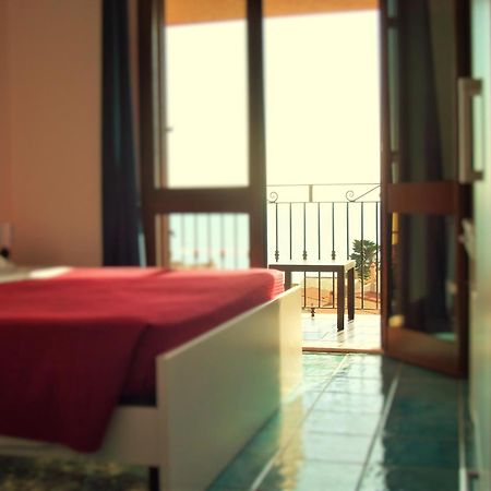 Hotel Bellavista S'Archittu חדר תמונה