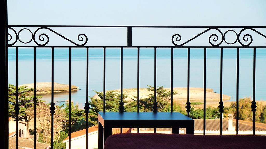 Hotel Bellavista S'Archittu חדר תמונה
