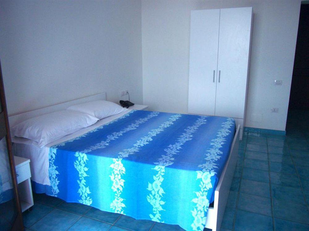 Hotel Bellavista S'Archittu מראה חיצוני תמונה