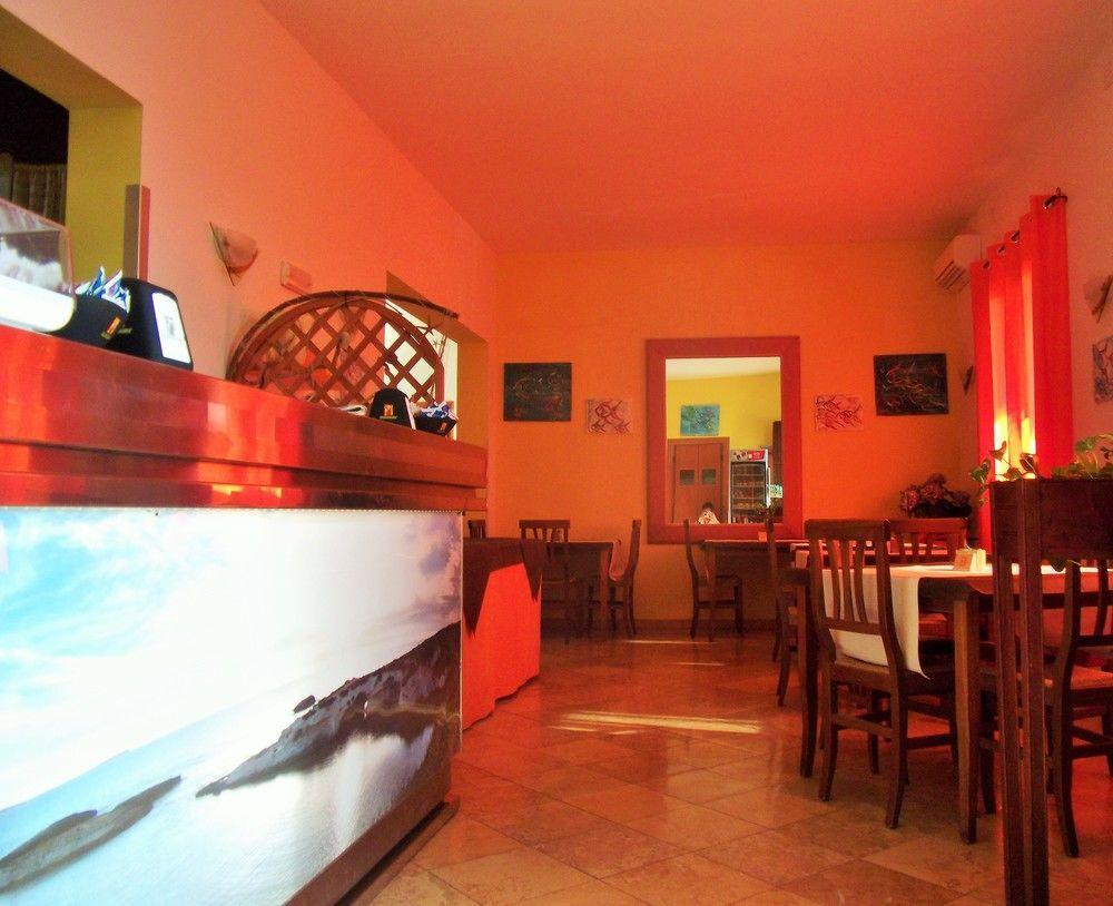 Hotel Bellavista S'Archittu מראה חיצוני תמונה