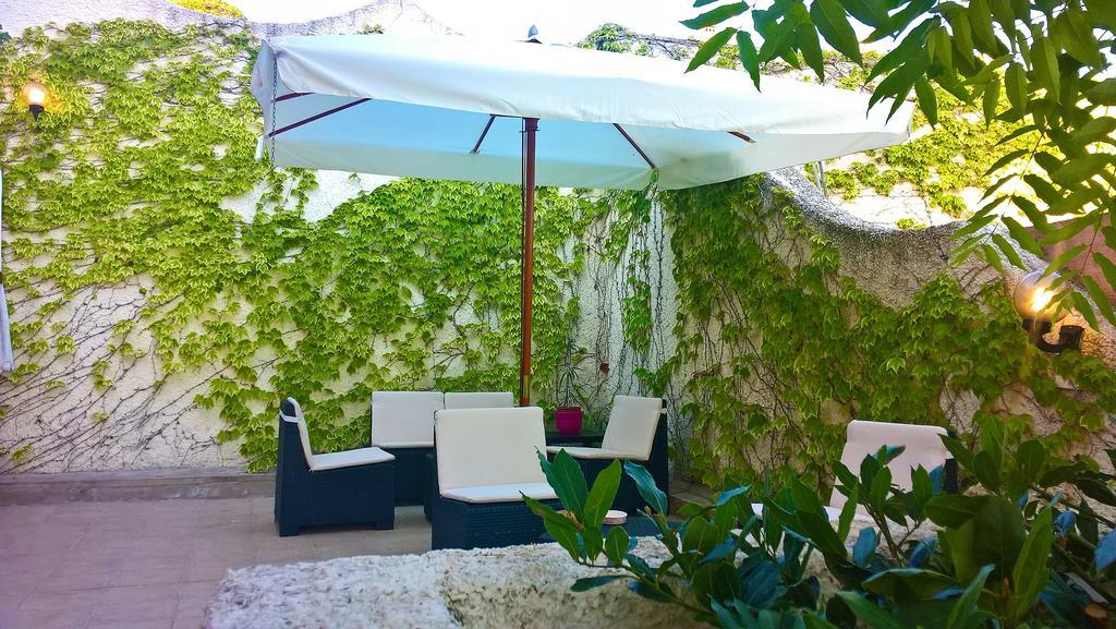 Hotel Bellavista S'Archittu מראה חיצוני תמונה